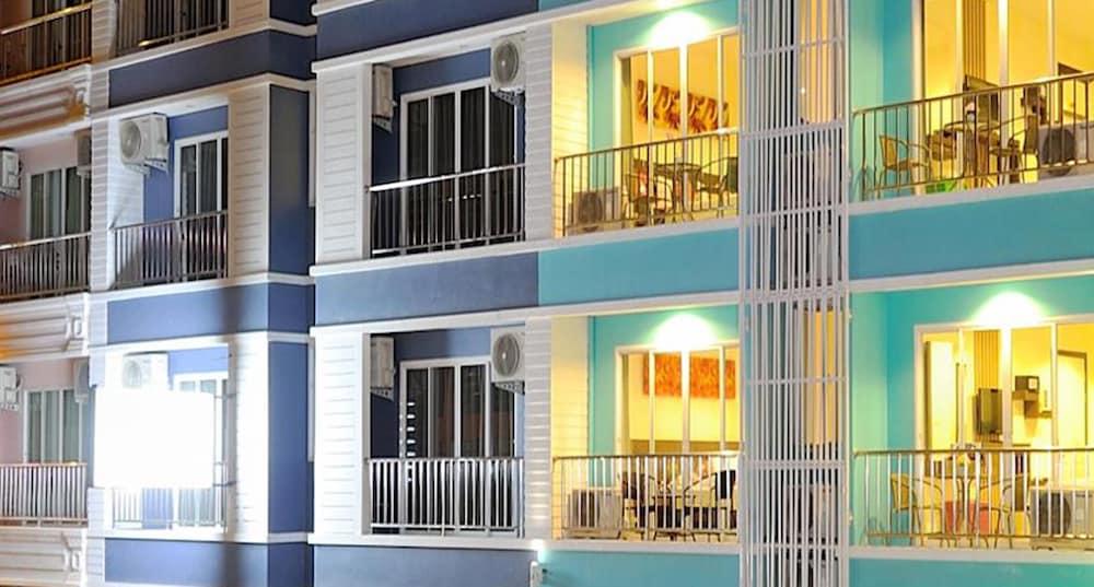 Pimrada Hotel Patong Екстериор снимка