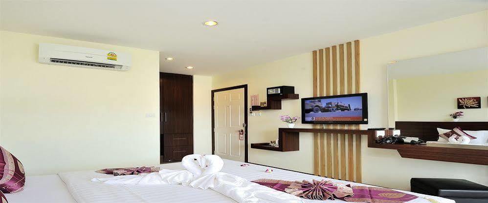 Pimrada Hotel Patong Екстериор снимка